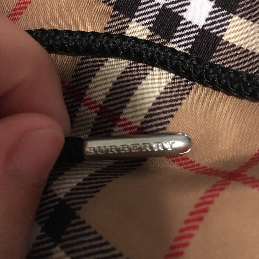 ❣️ SOLD MEN’S BURBERRY Swim Trunks/Shorts Sz Med - Picture 5 of 8